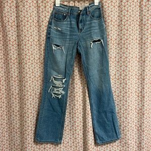 American Eagle 90s Bootcut Jeans!!